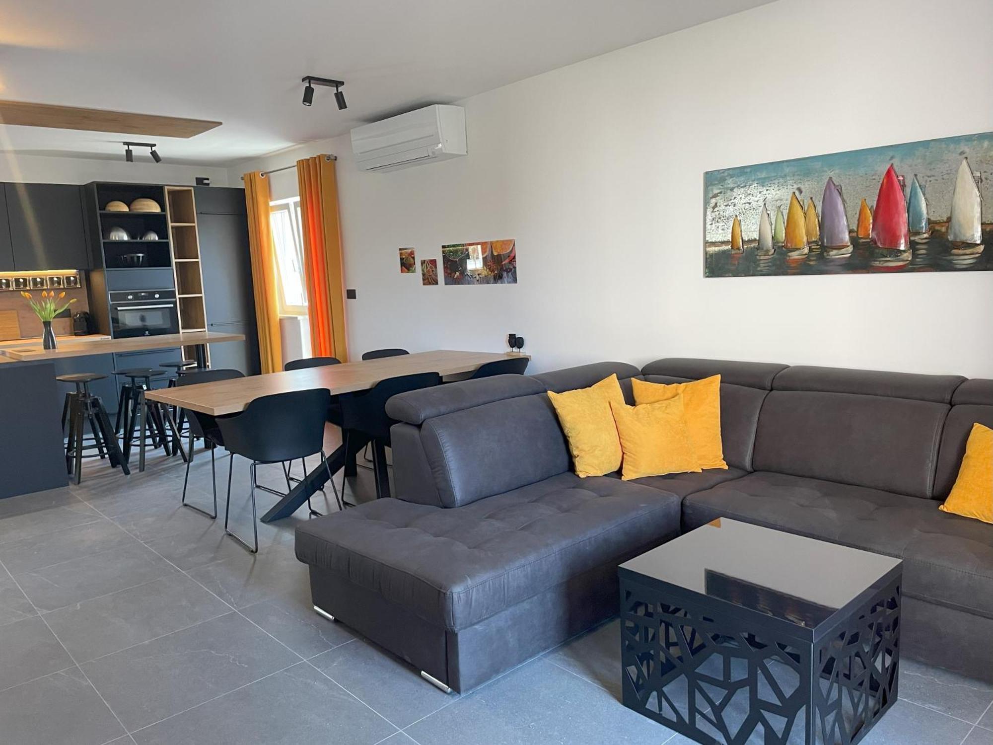 Valkane Beach Apartments بولا المظهر الخارجي الصورة