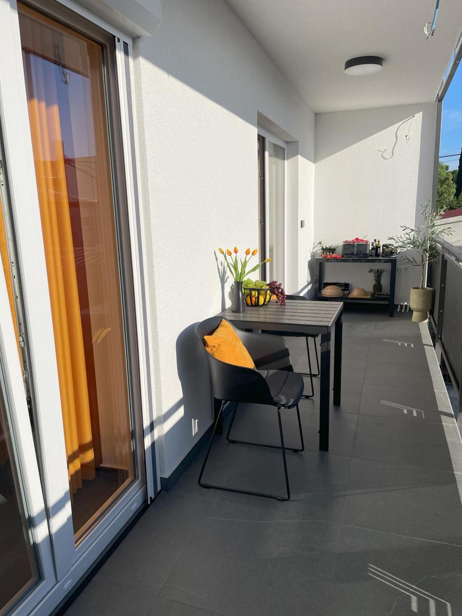 Valkane Beach Apartments بولا المظهر الخارجي الصورة
