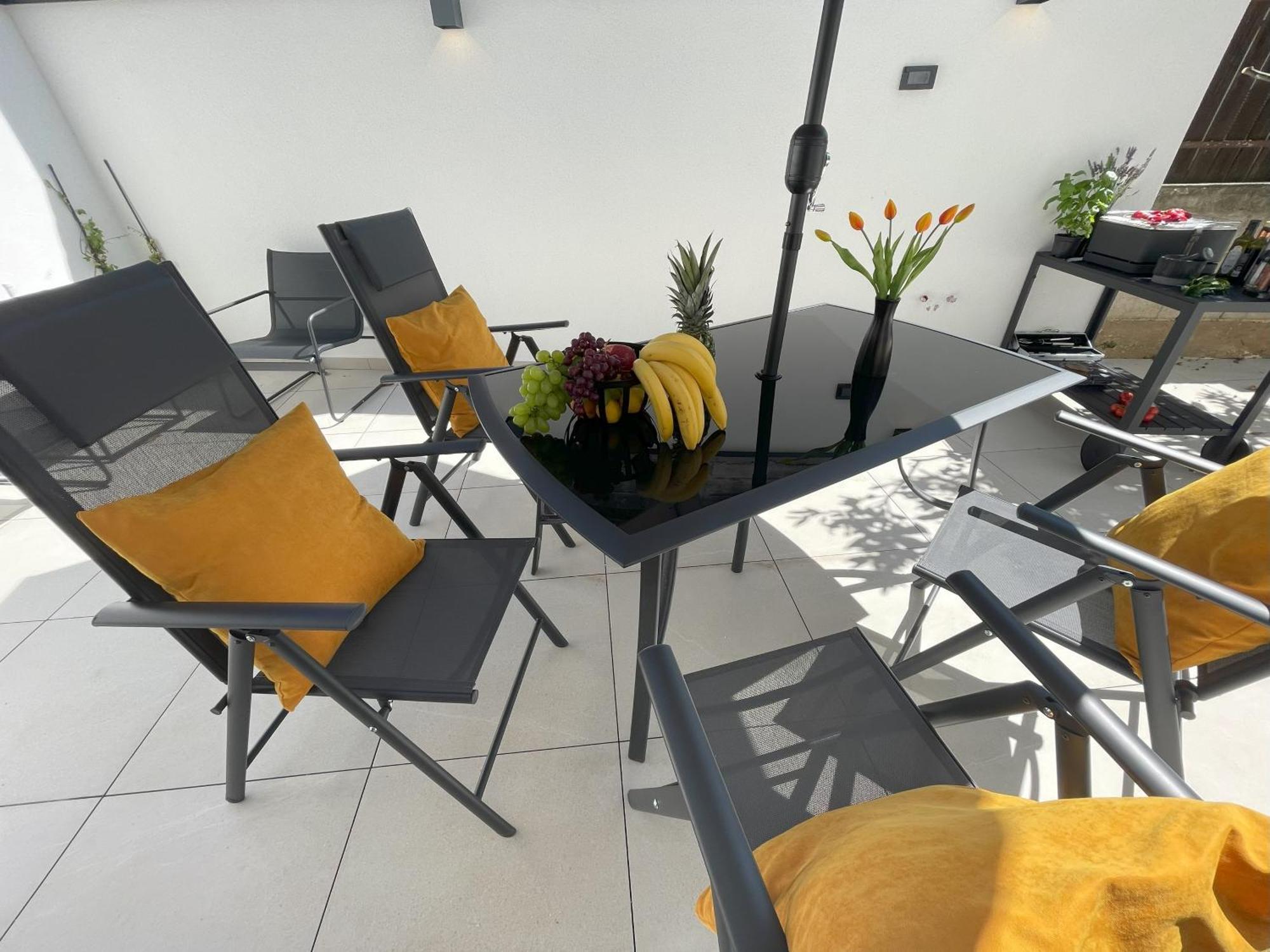 Valkane Beach Apartments بولا المظهر الخارجي الصورة